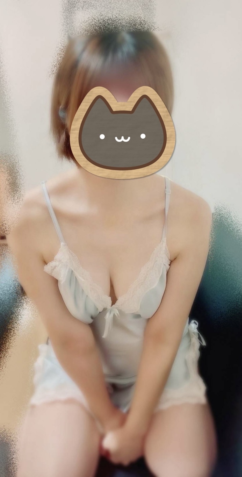新人りささんの写真
